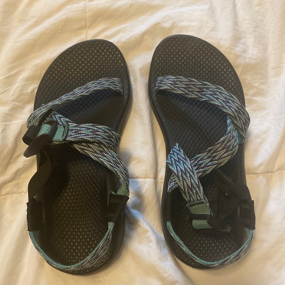 Blue chacos - Picture 1 of 5
